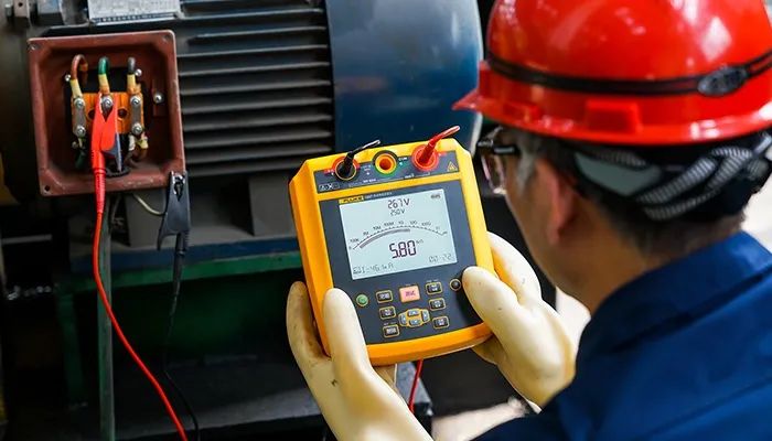 F1535 2500V 高壓絕緣表/高壓兆歐表 F1535 2500V 高壓絕緣表/高壓兆歐表