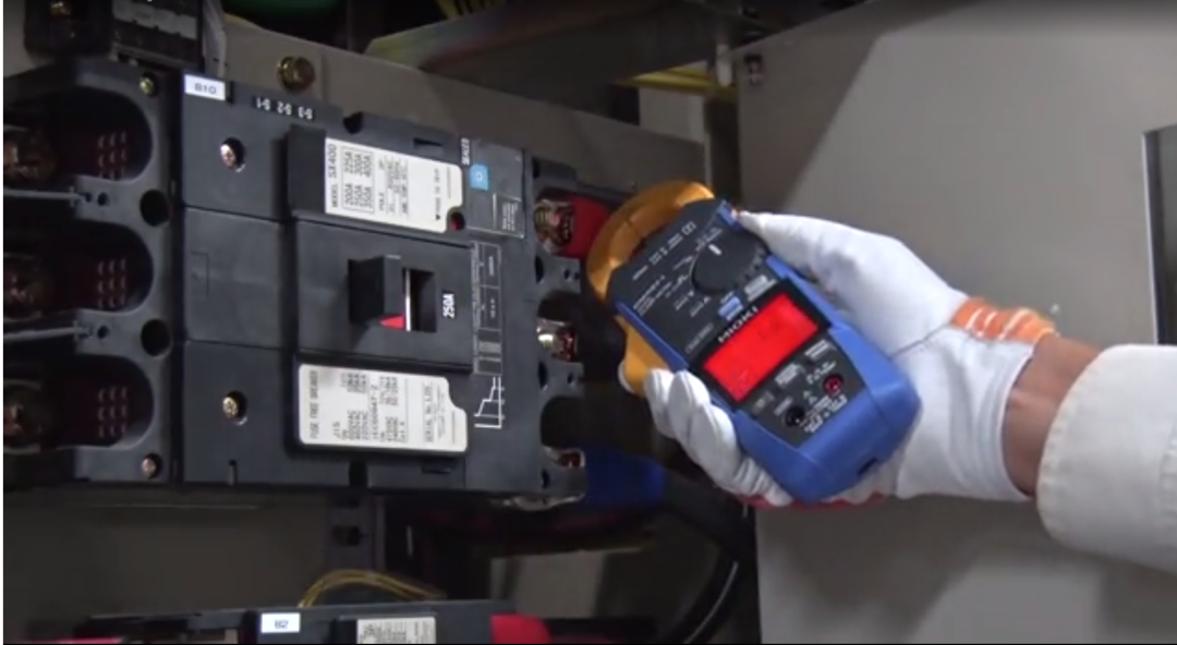 光伏測量的鉗形表和萬用表 光伏測量的鉗形表和萬用表